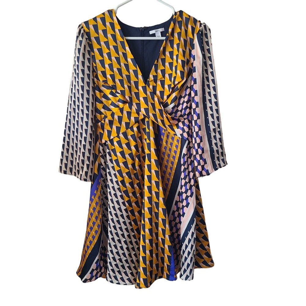 Bar III US Women's Size S Geo-Print Twist Front Mini Dress Satin 3/4 Sleeves NEW